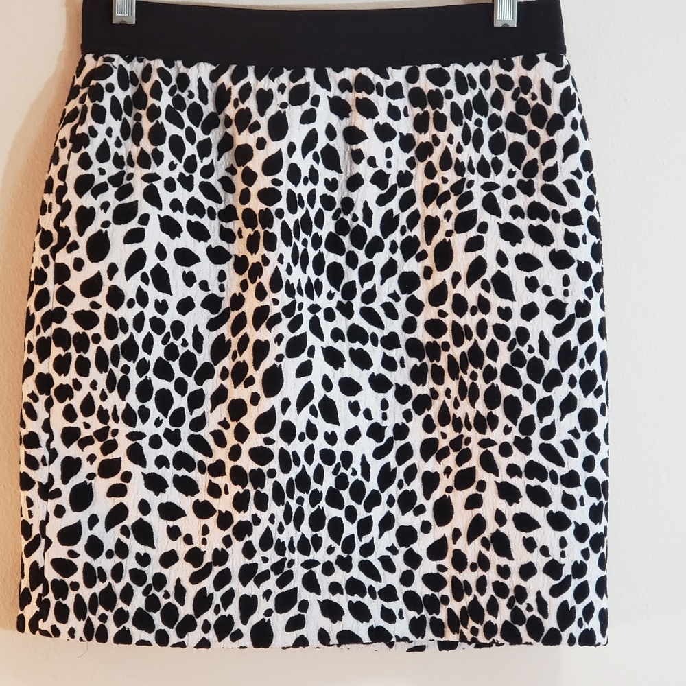 Ann Taylor Animal Print Straight Skirt, Sz 4